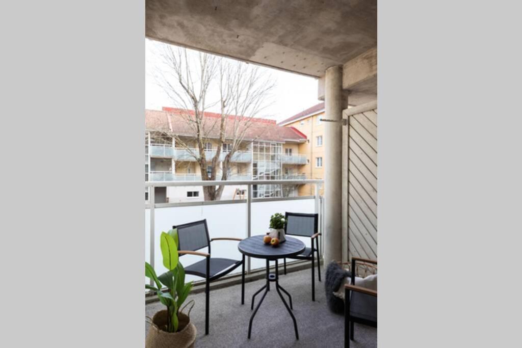 Sleepwell Apartments Allinkatu With Private Sauna And Parking 투르쿠 외부 사진