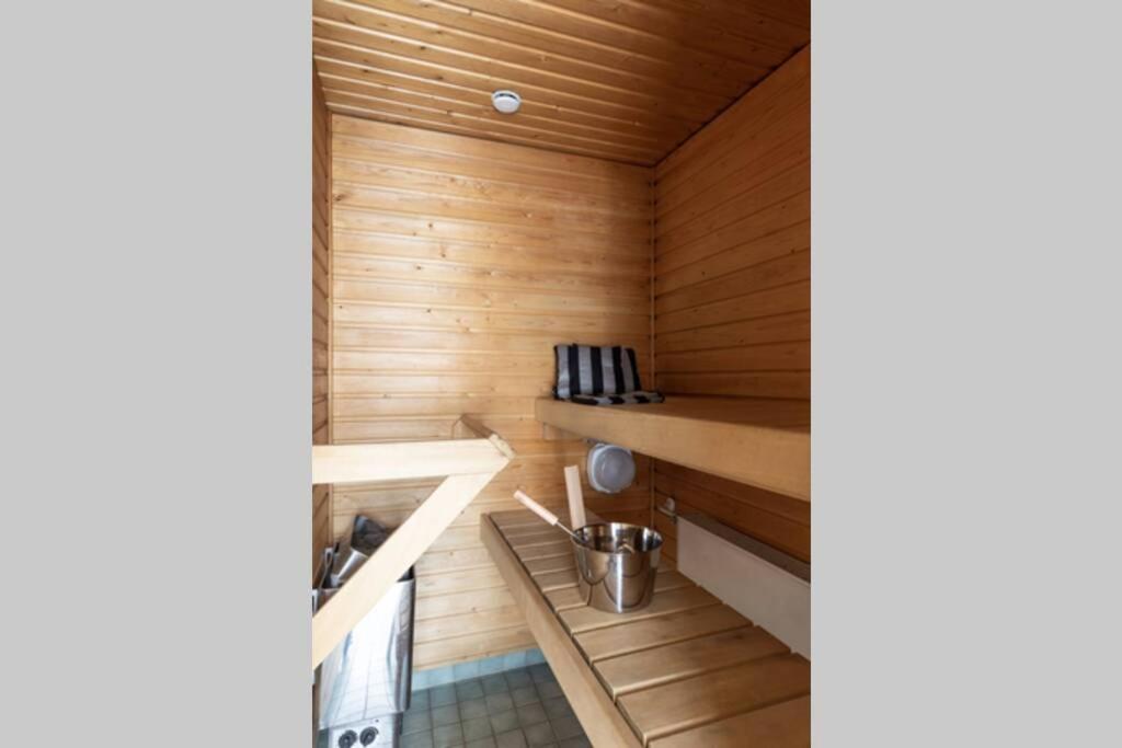 Sleepwell Apartments Allinkatu With Private Sauna And Parking 투르쿠 외부 사진
